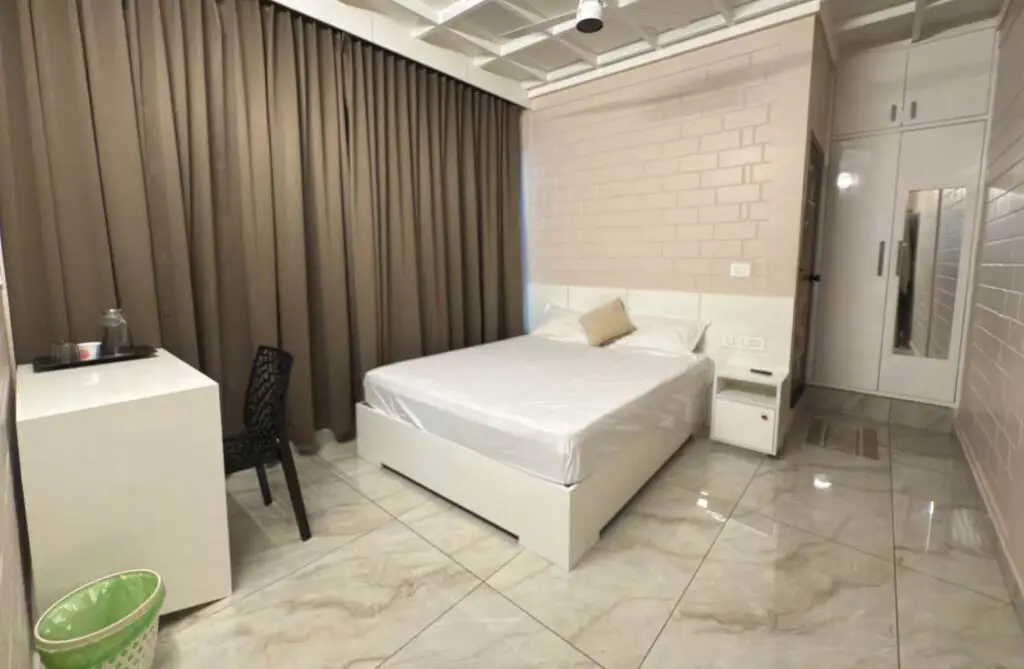 Spacious bedroom with king-size bed at Mount 360 Resort